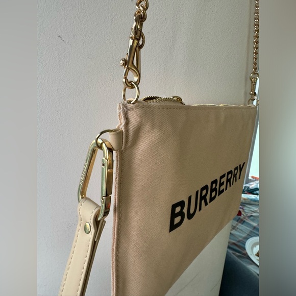 Authentic Burberry Cosmetic Pouch - Picture 7 of 8